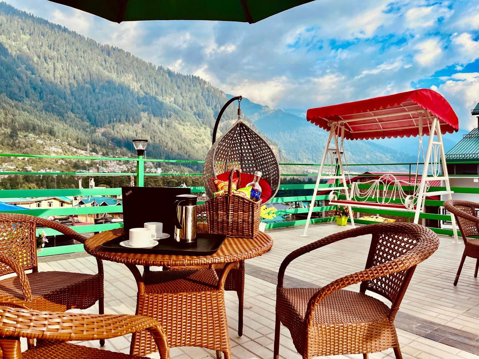 The Vista Legacy Resort, Manali - #Near Mall Road #Centrally Heated & Air Cooled Rooms #Big Parking #Best Selling #Premium Rooms #Luxury Collection #Open Terrace #Lift #Playing Zone #Property Of The Year مايالي المظهر الخارجي الصورة