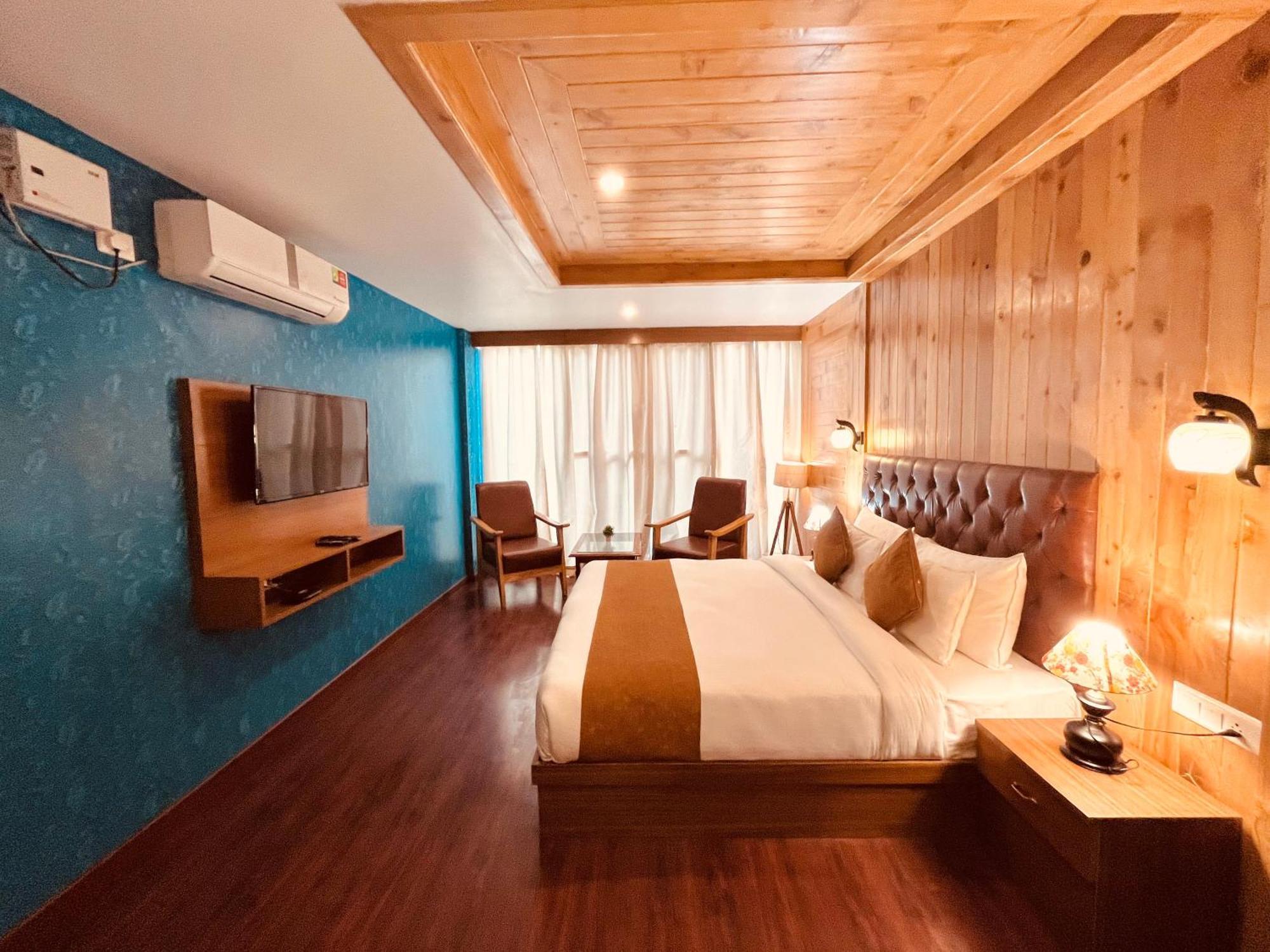 The Vista Legacy Resort, Manali - #Near Mall Road #Centrally Heated & Air Cooled Rooms #Big Parking #Best Selling #Premium Rooms #Luxury Collection #Open Terrace #Lift #Playing Zone #Property Of The Year مايالي المظهر الخارجي الصورة